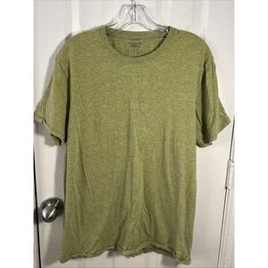 Urban Outfitters TShirt Green Size L Standard Fit